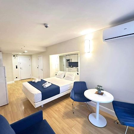Orbi City Suite With Sea View Batoemi Buitenkant foto